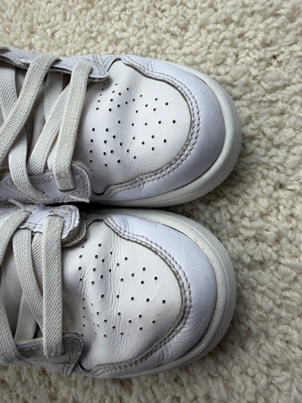 Girls 3Y Nike Jordan Low’s - Picture 4 of 11